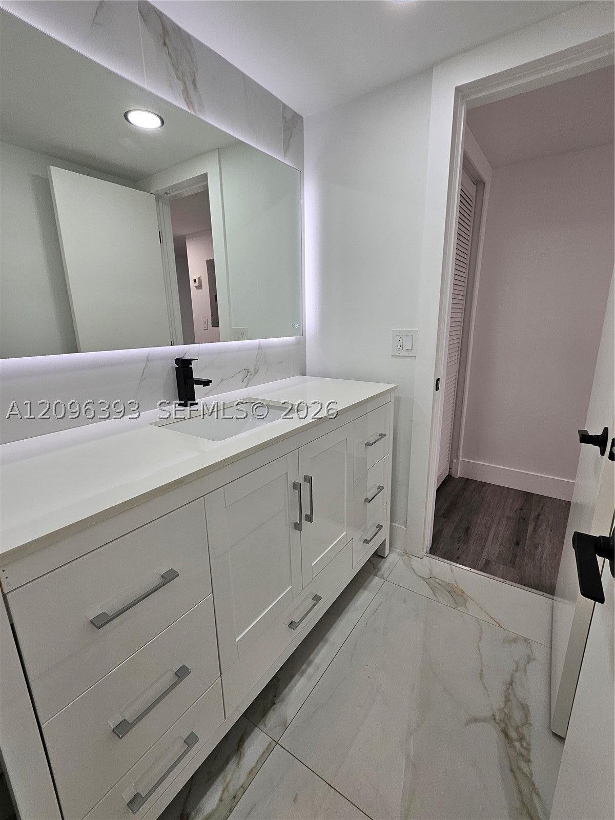 15888 SW 95th Ave #210, Miami FL 33157