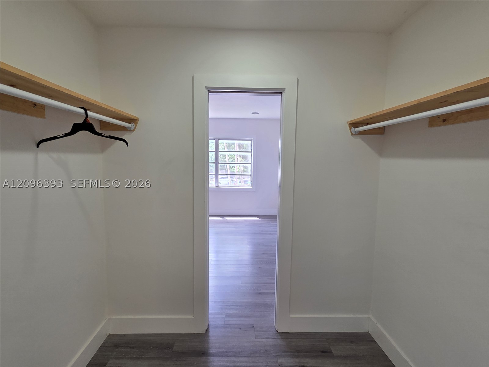 15888 SW 95th Ave #210, Miami FL 33157