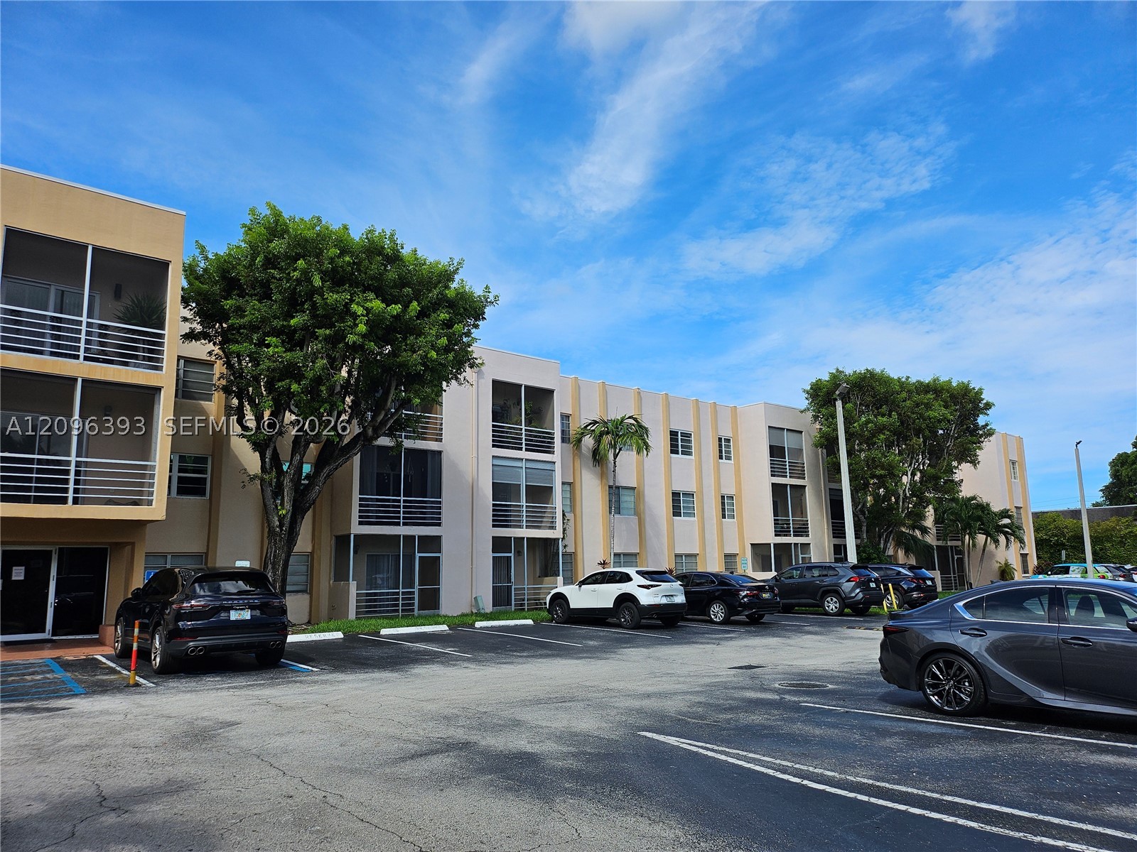 15888 SW 95th Ave #210, Miami FL 33157