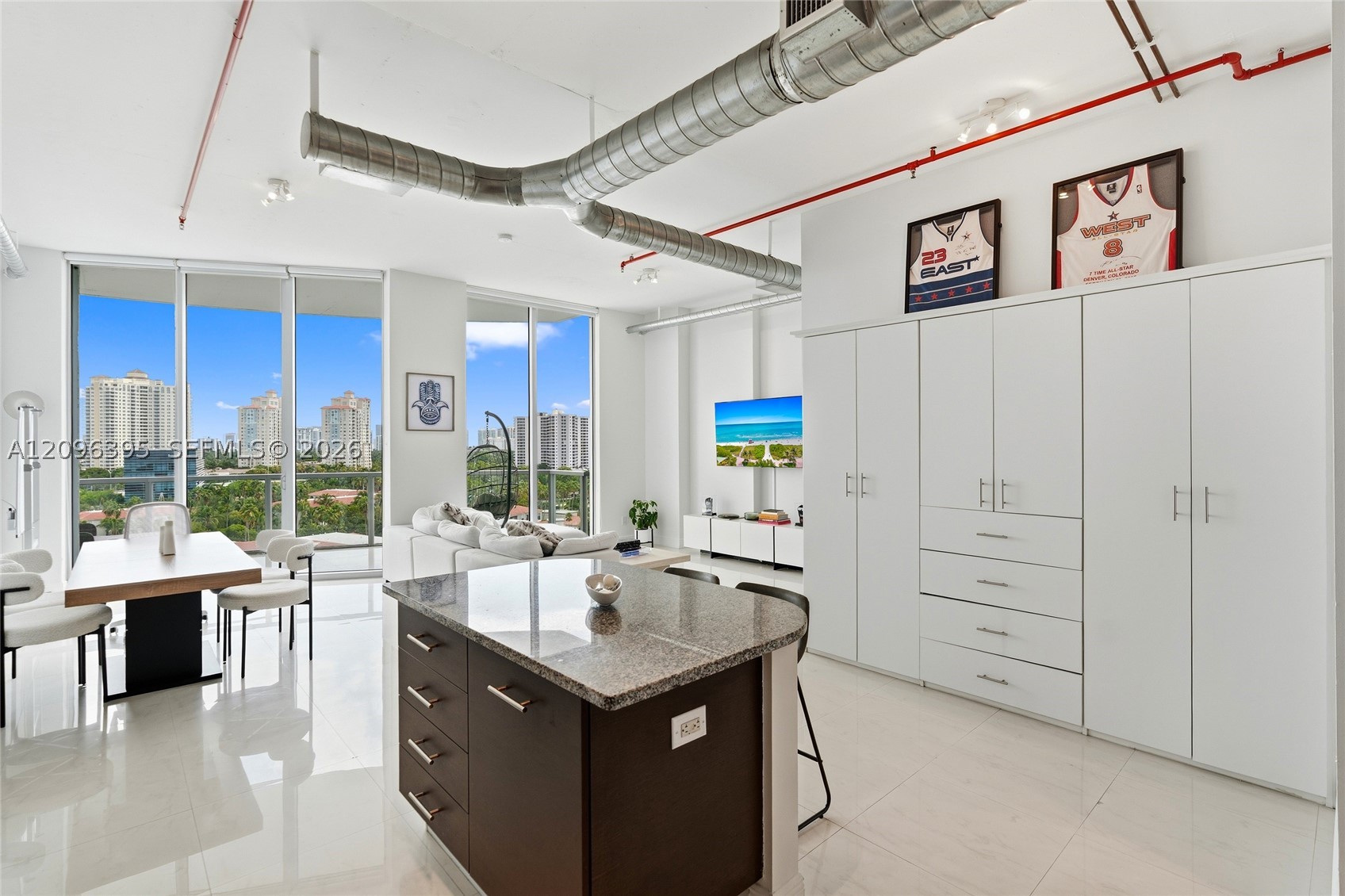 3029 NE 188th St #911, Aventura FL 33180