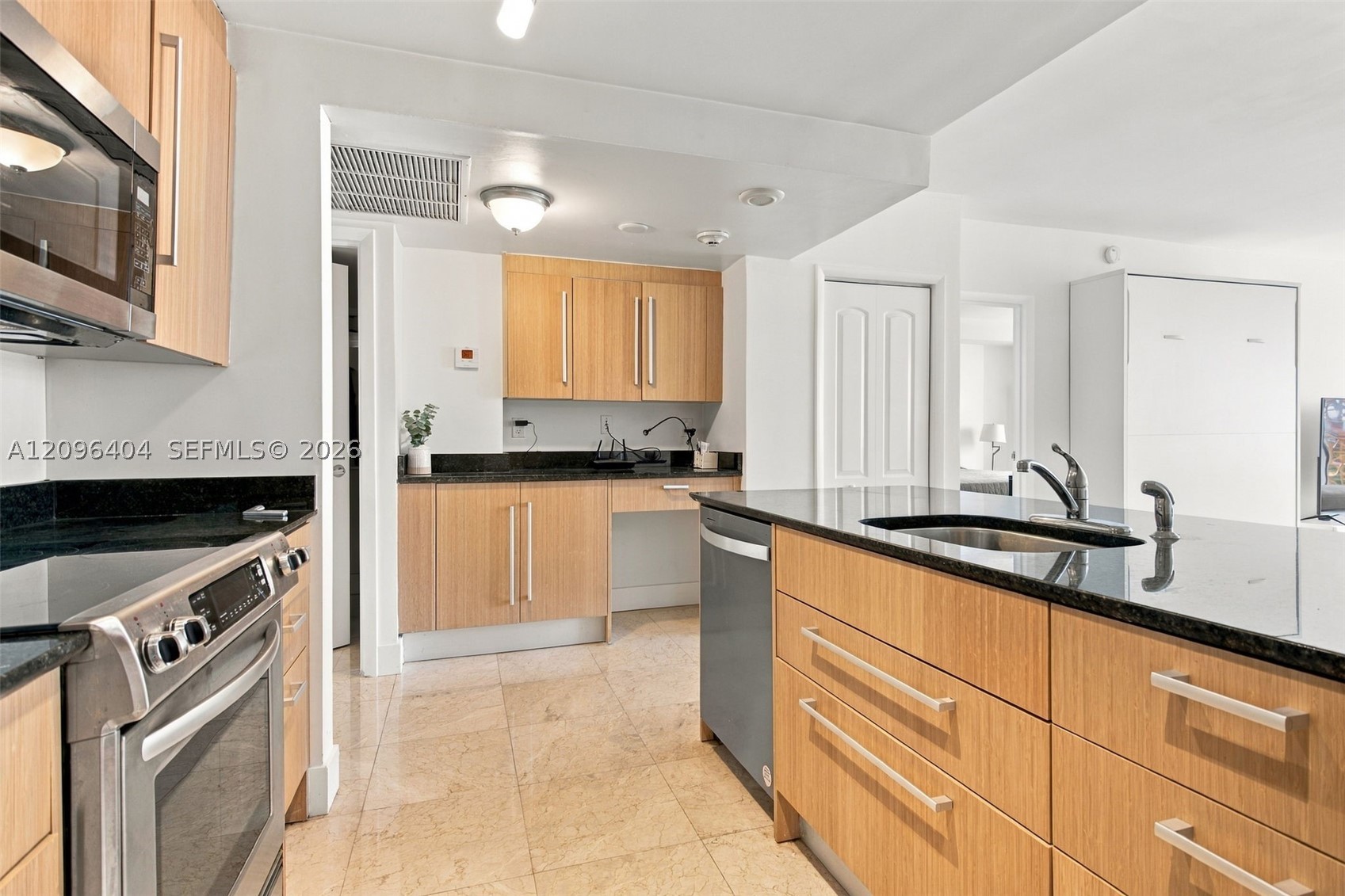 10275 Collins Ave #1412, Bal Harbour FL 33154
