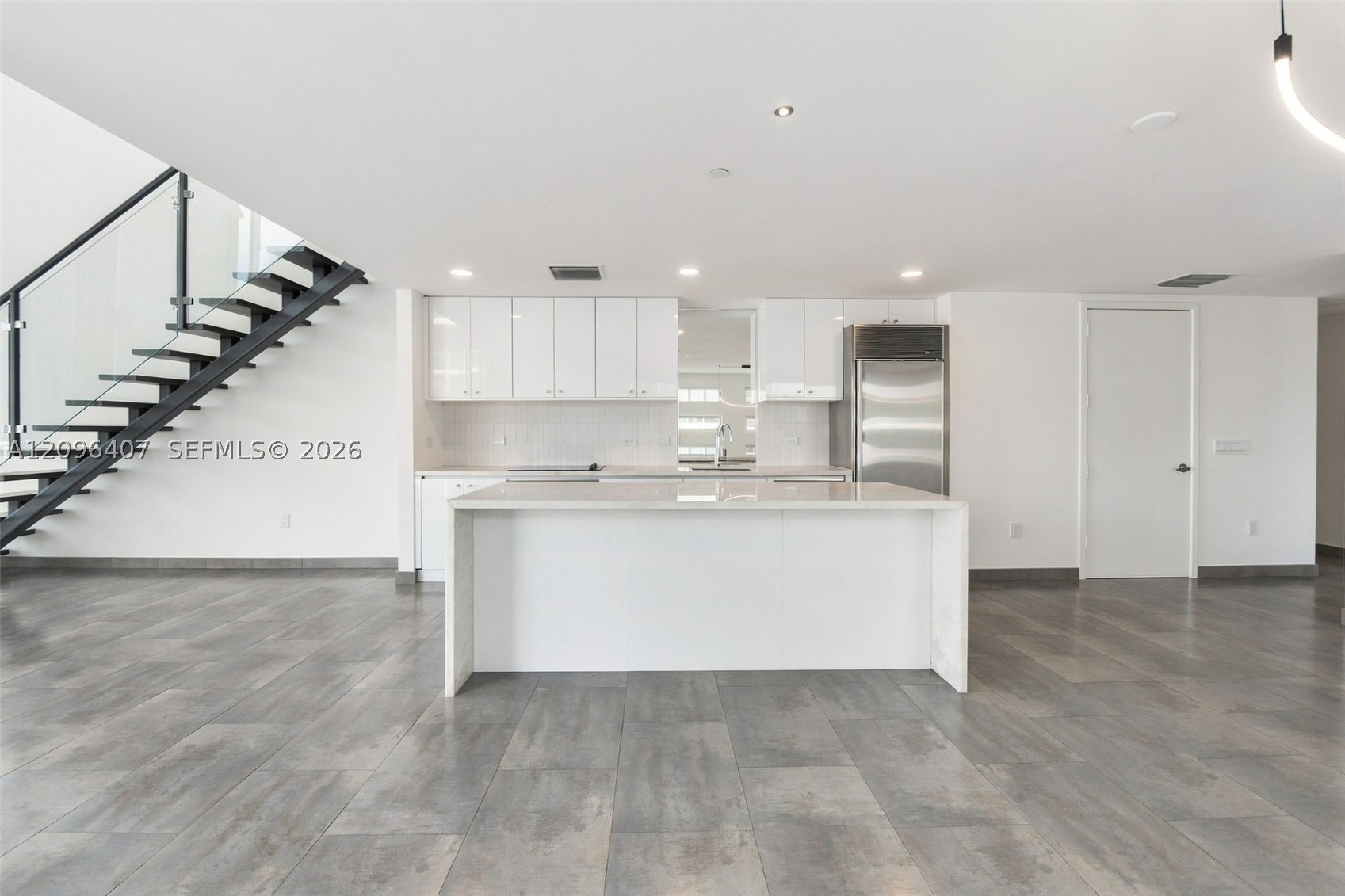 1040 Biscayne Blvd #3704, Miami FL 33132
