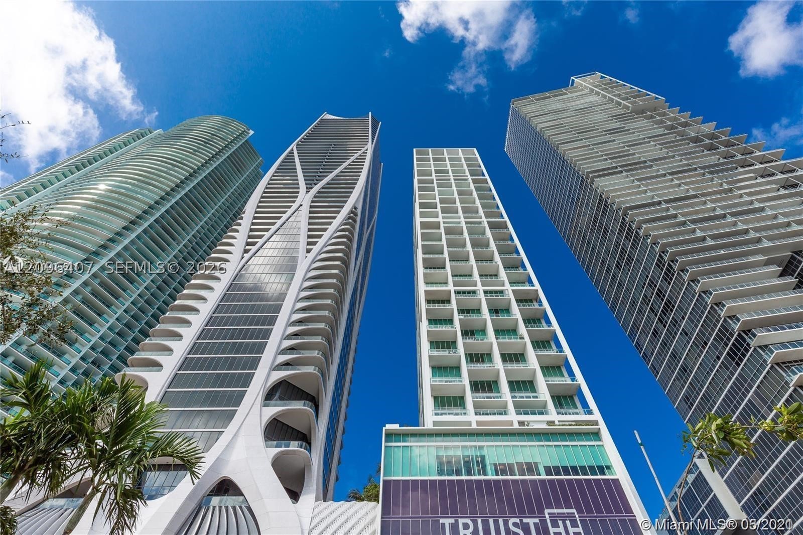 1040 Biscayne Blvd #3704, Miami FL 33132