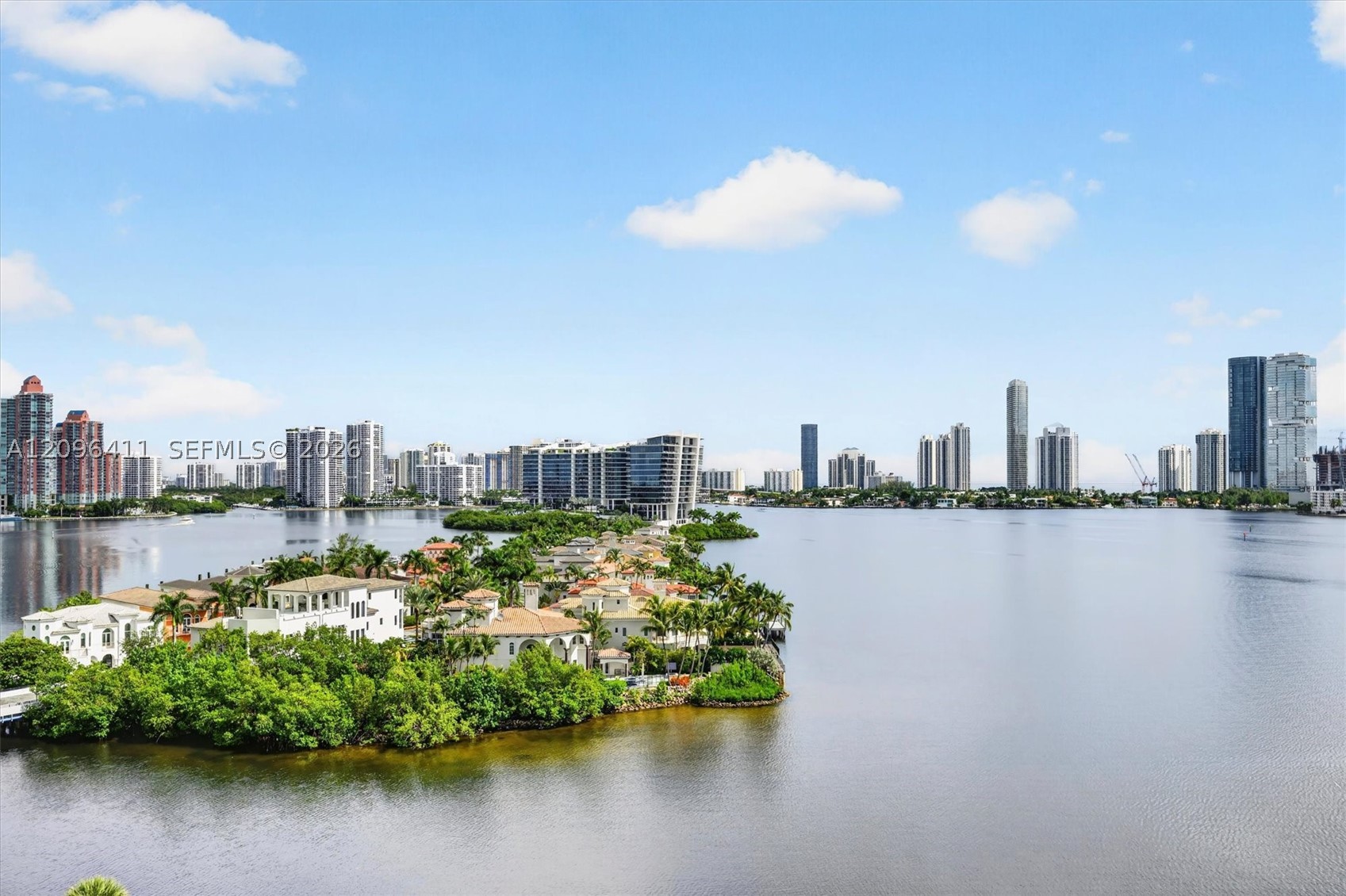 3000 Island Blvd #1103, Aventura FL 33160