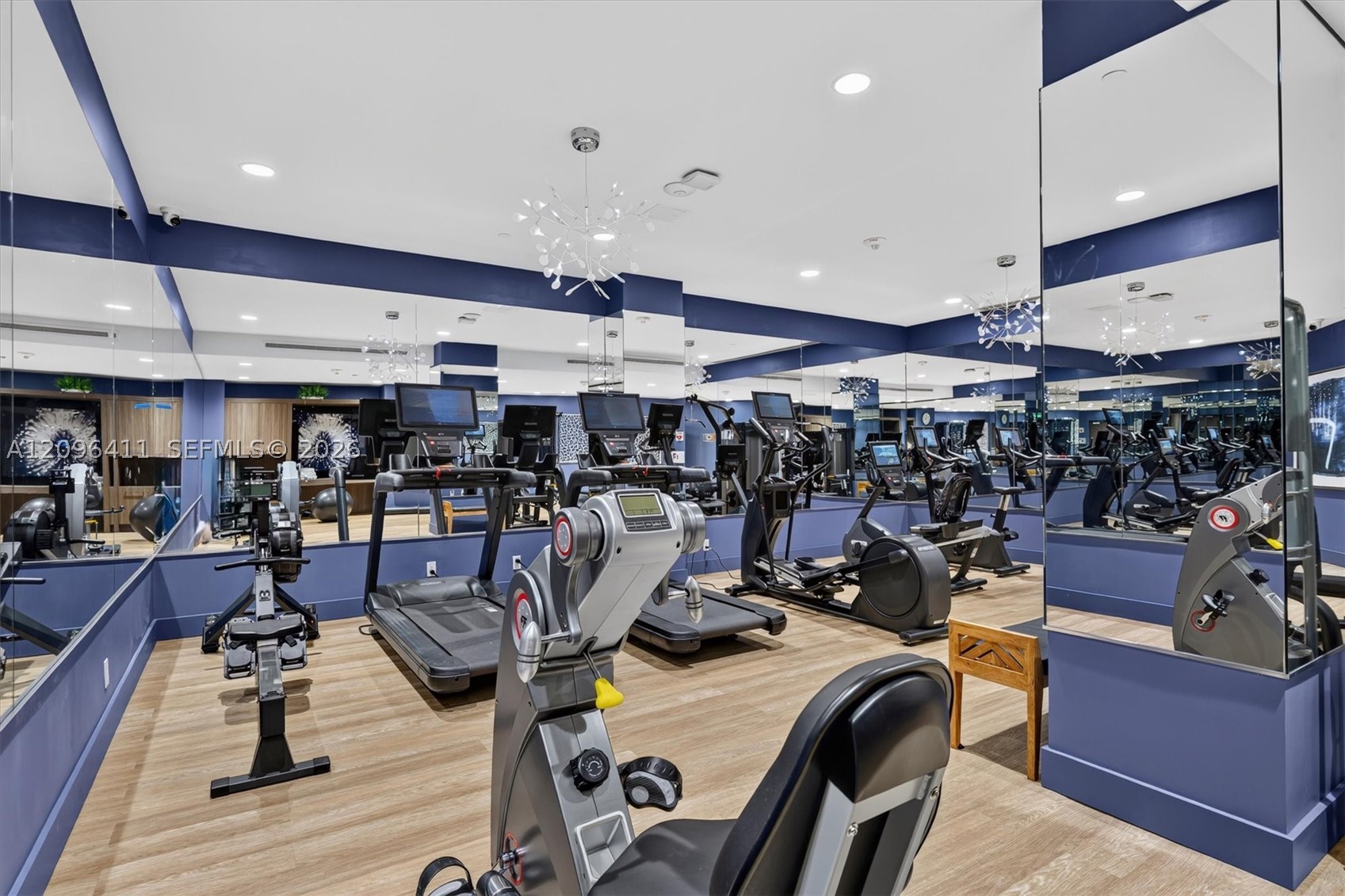 3000 Island Blvd #1103, Aventura FL 33160