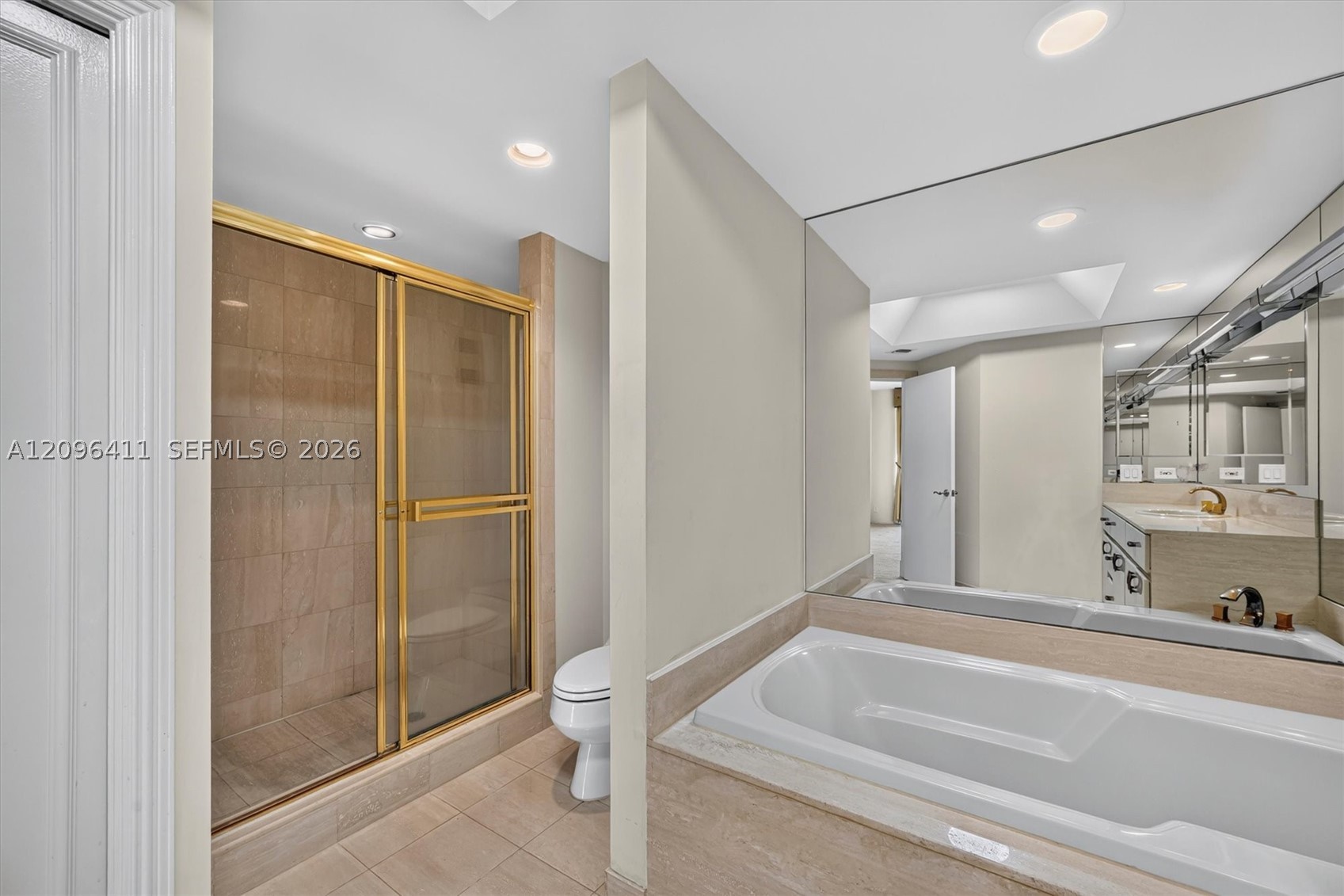 3000 Island Blvd #1103, Aventura FL 33160