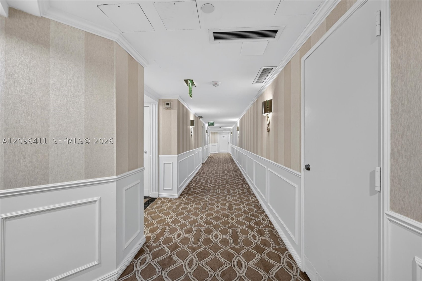 3000 Island Blvd #1103, Aventura FL 33160