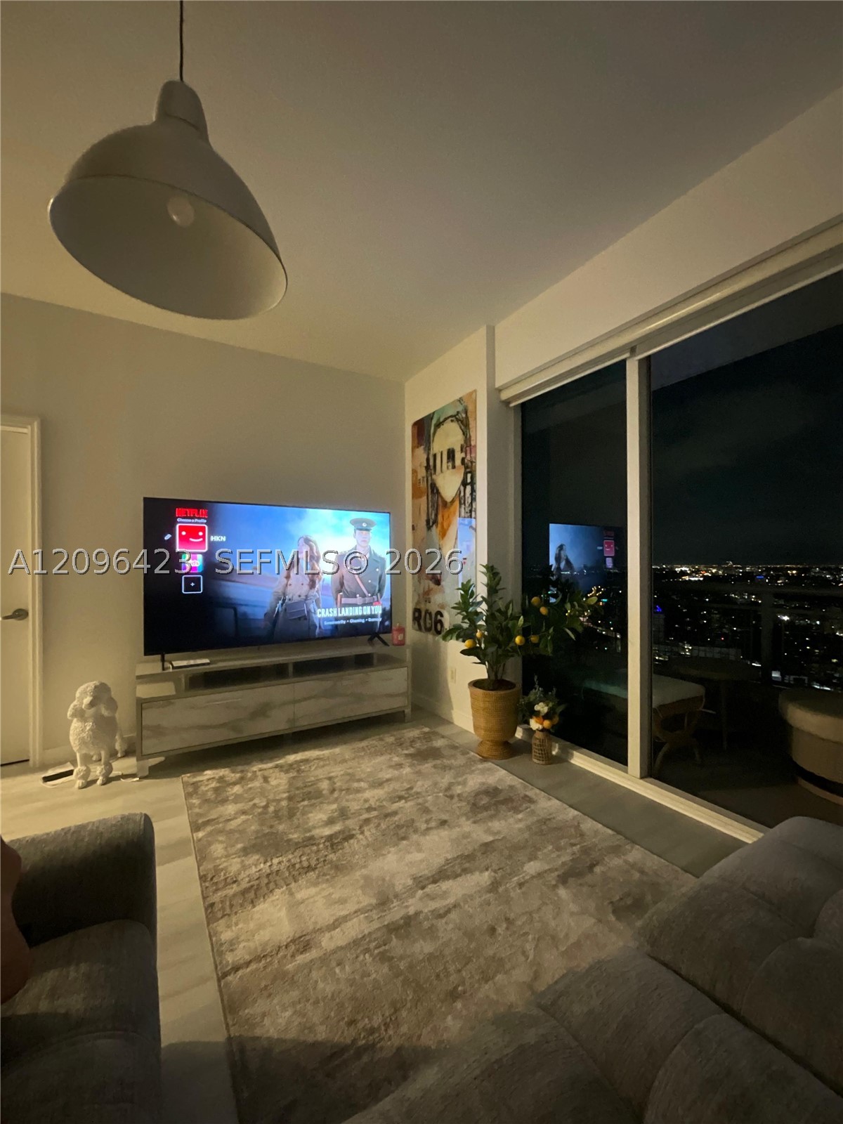 60 SW 13th St #3407, Miami FL 33130