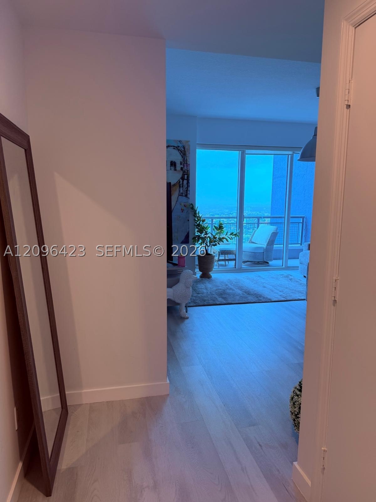 60 SW 13th St #3407, Miami FL 33130