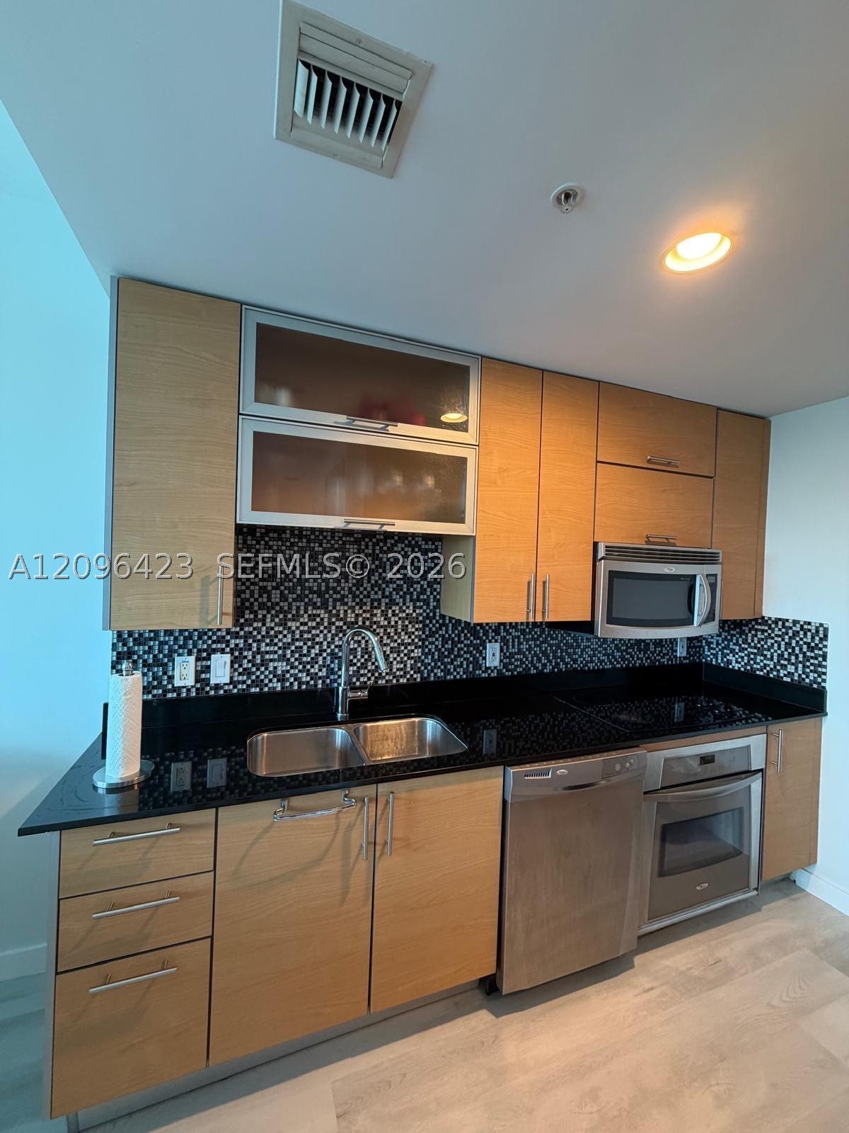 60 SW 13th St #3407, Miami FL 33130