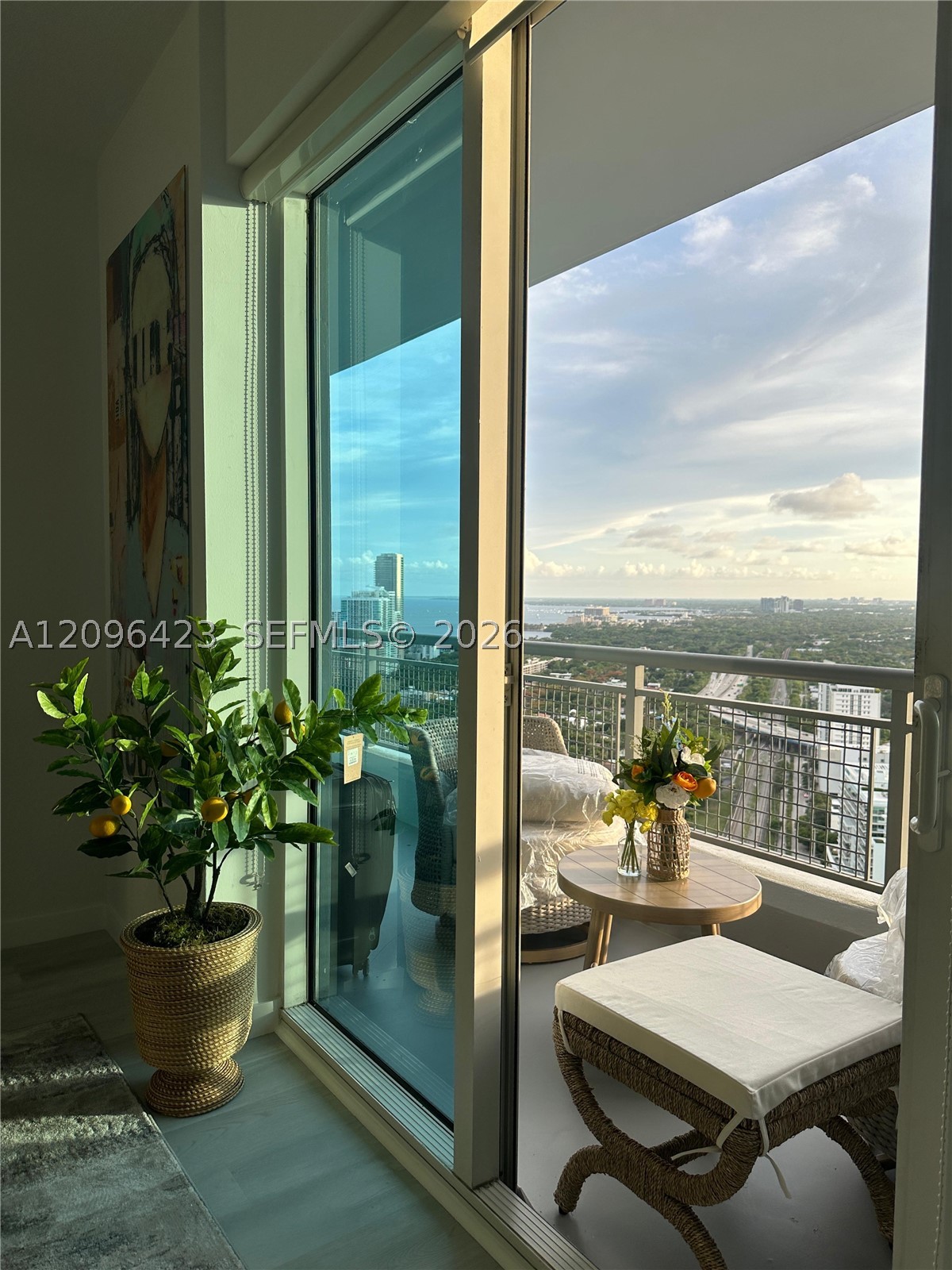 60 SW 13th St #3407, Miami FL 33130
