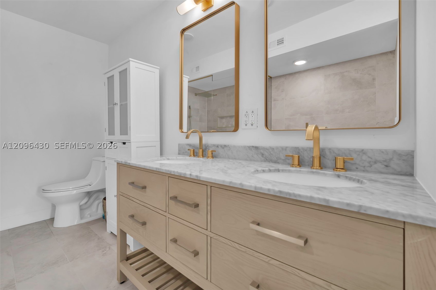 3925 NE 167th St #20, North Miami Beach FL 33160