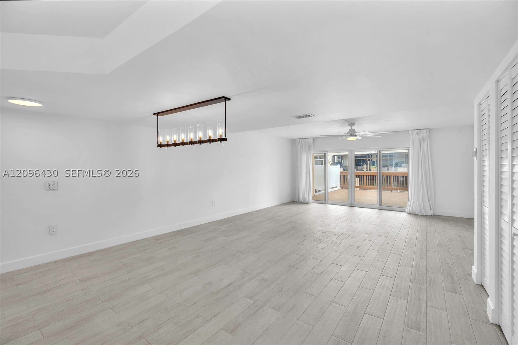 3925 NE 167th St #20, North Miami Beach FL 33160