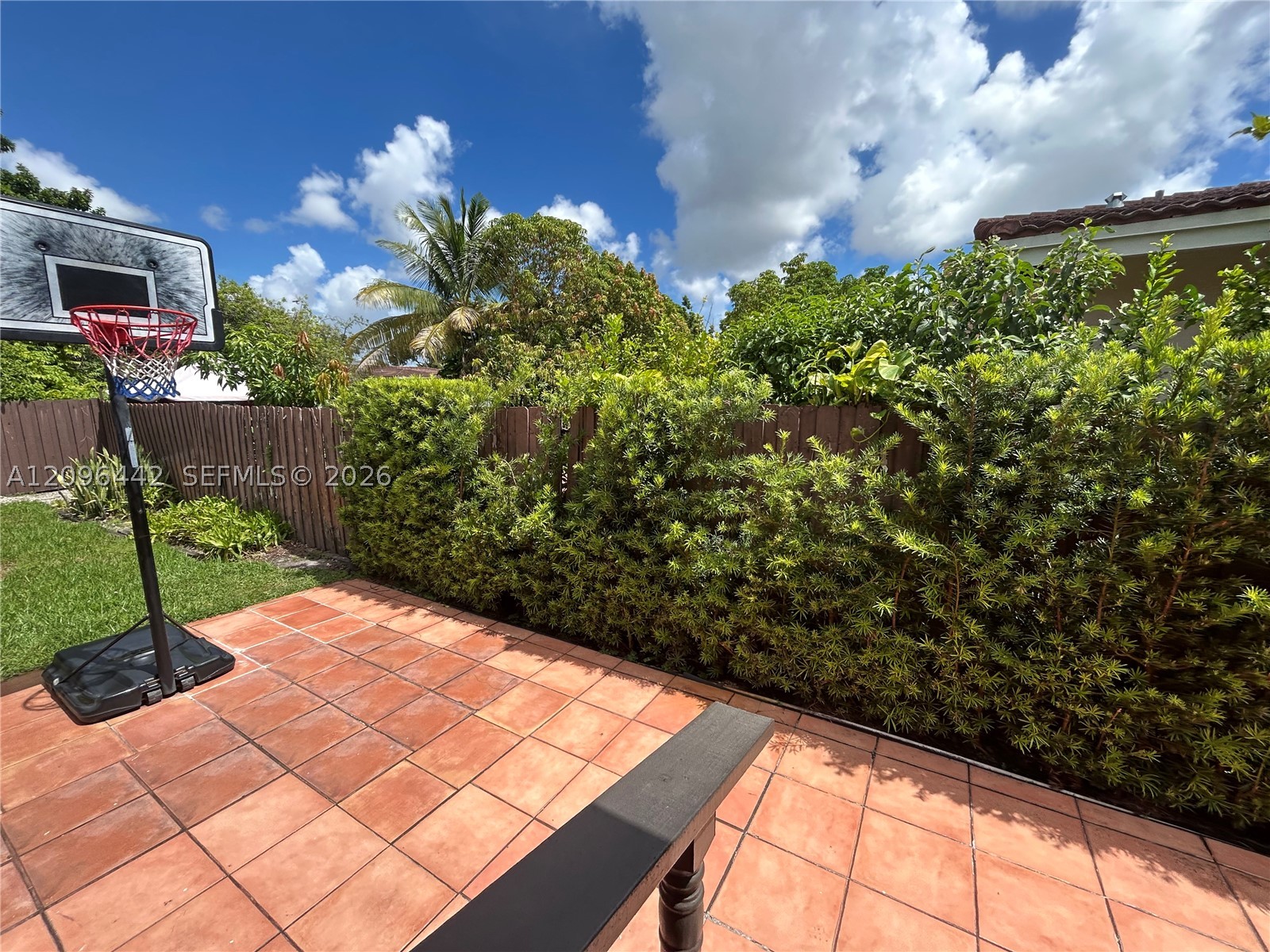 2331 SW 7th St, Miami FL 33135