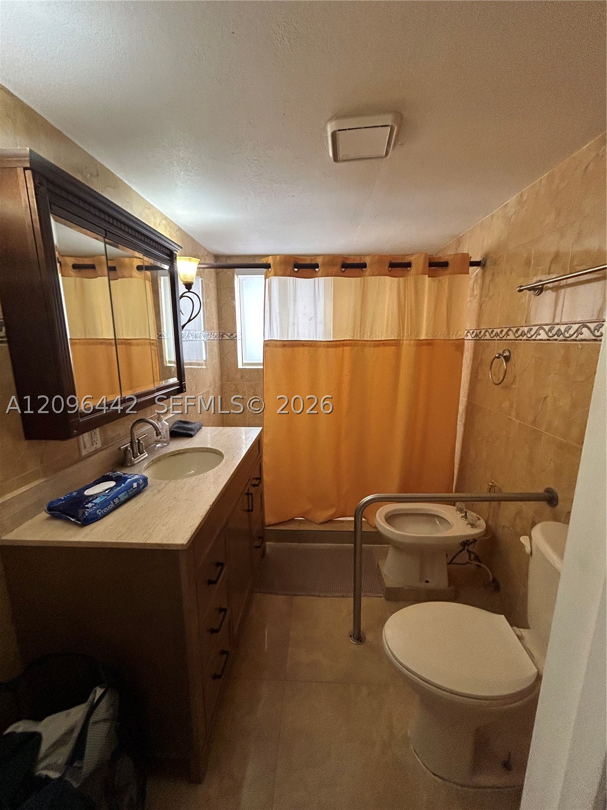 2331 SW 7th St, Miami FL 33135