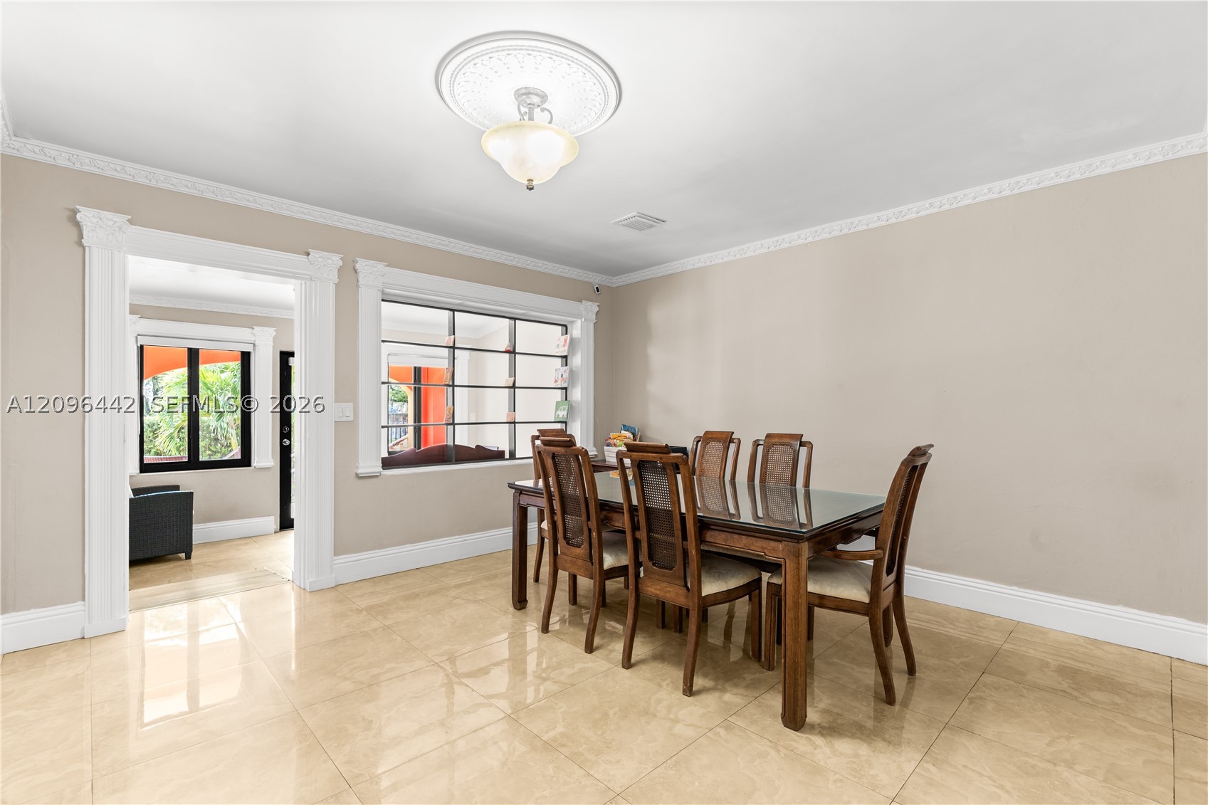 2331 SW 7th St, Miami FL 33135