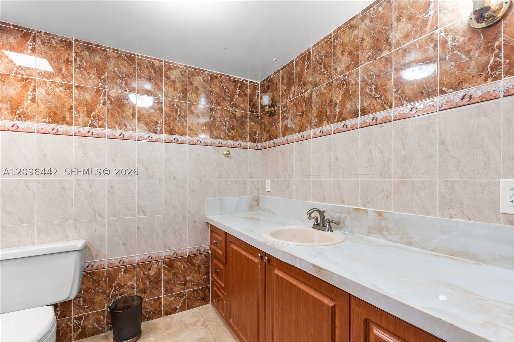 2331 SW 7th St, Miami FL 33135