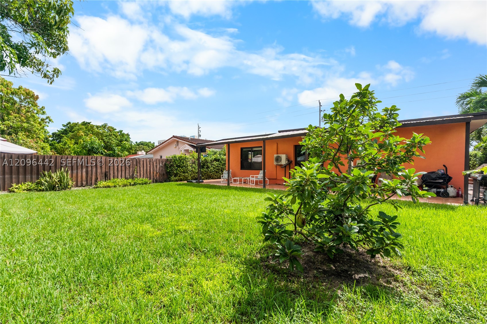 2331 SW 7th St, Miami FL 33135