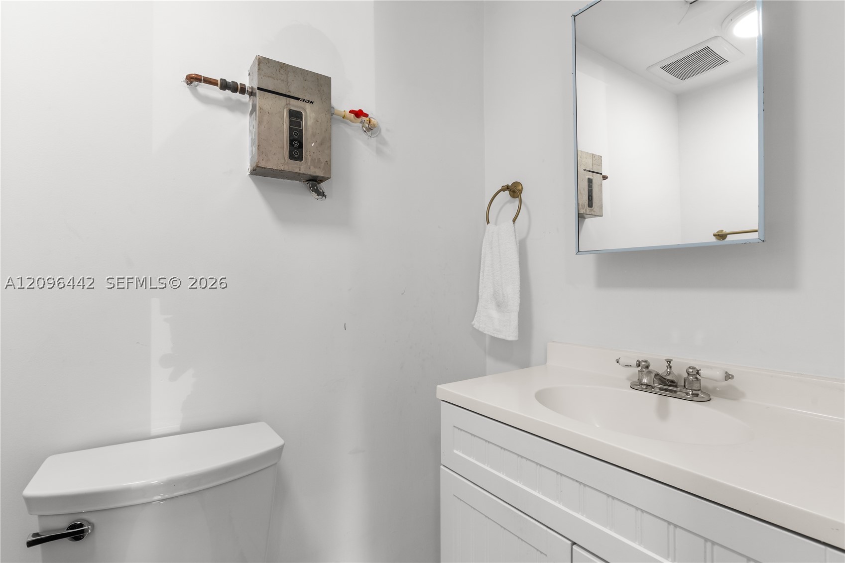 2331 SW 7th St, Miami FL 33135