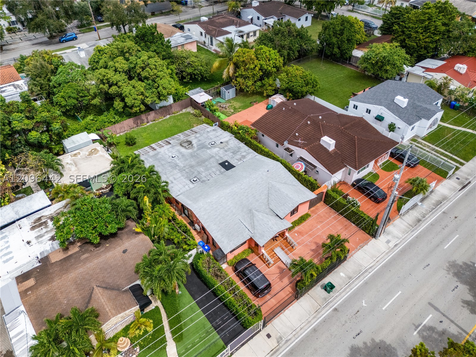 2331 SW 7th St, Miami FL 33135