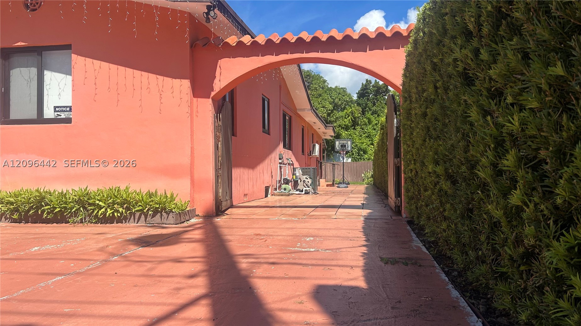 2331 SW 7th St, Miami FL 33135