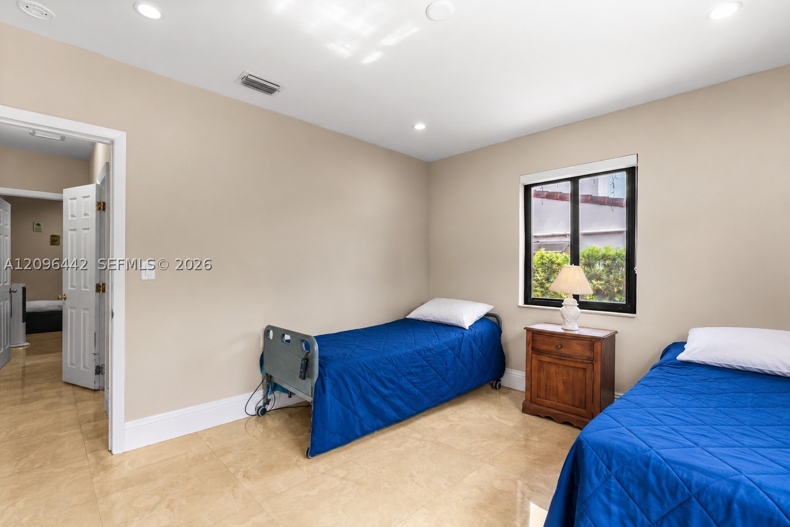 2331 SW 7th St, Miami FL 33135