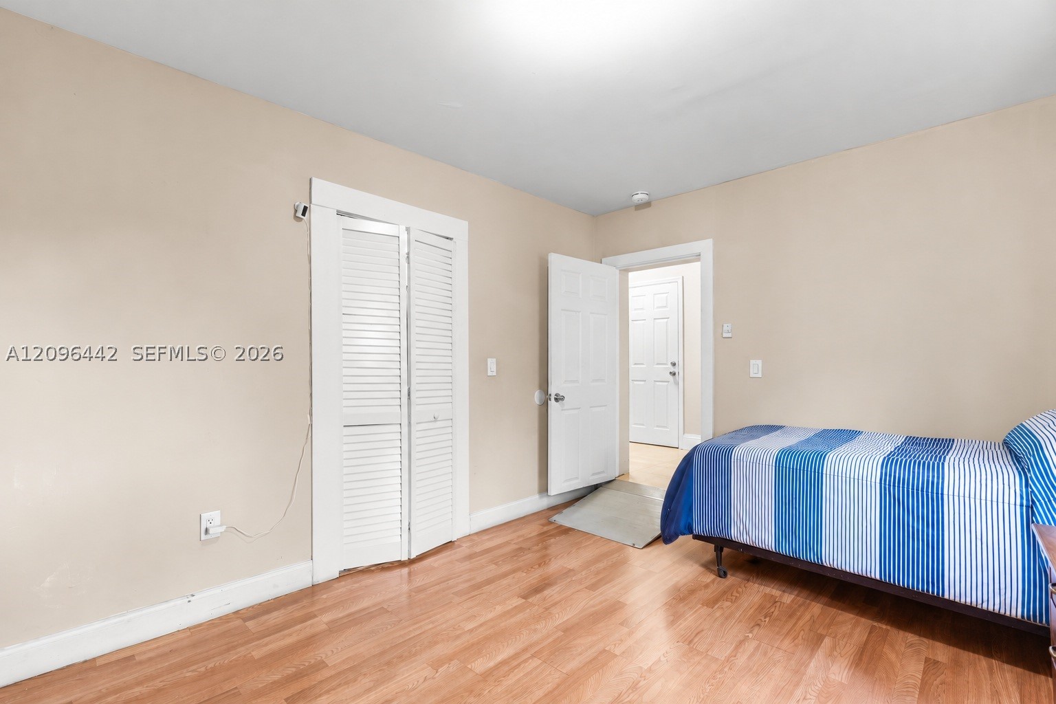 2331 SW 7th St, Miami FL 33135