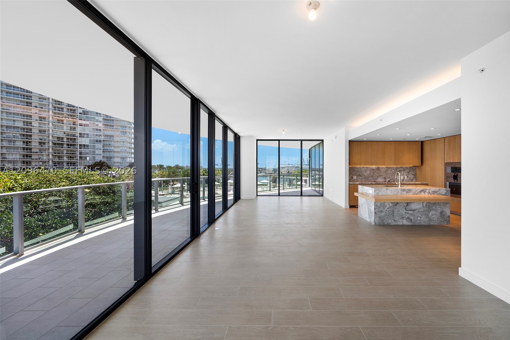 500 Alton Rd #1001, Miami Beach FL 33139