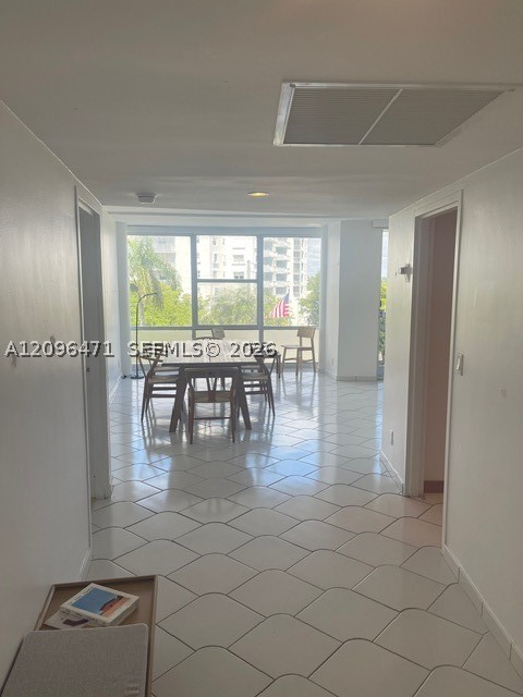 900 Bay Dr #311, Miami Beach FL 33141