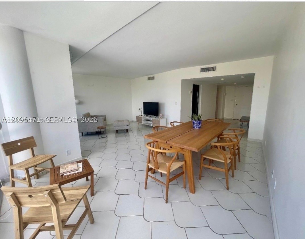 900 Bay Dr #311, Miami Beach FL 33141