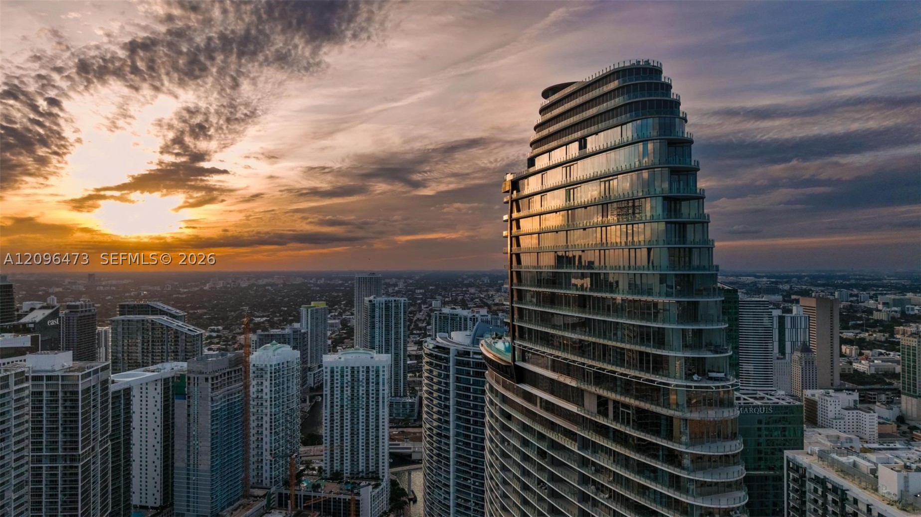 300 Biscayne Boulevard Way #3805W, Miami FL 33131