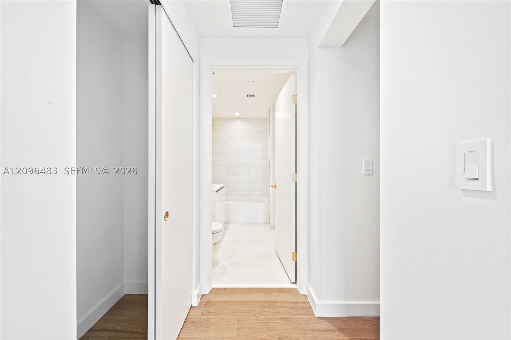 2678 Tigertail Ave #1903, Miami FL 33133