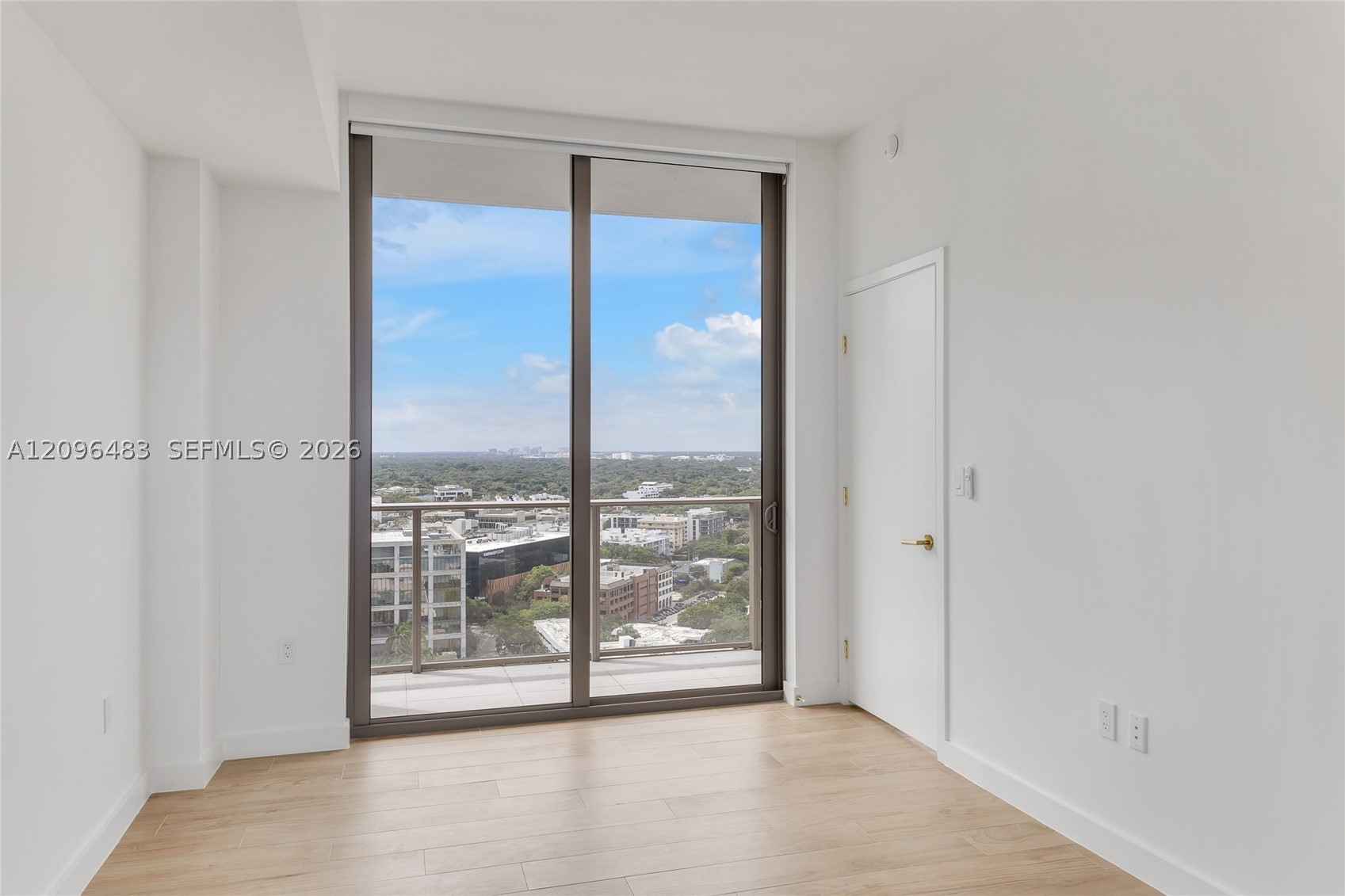 2678 Tigertail Ave #1903, Miami FL 33133