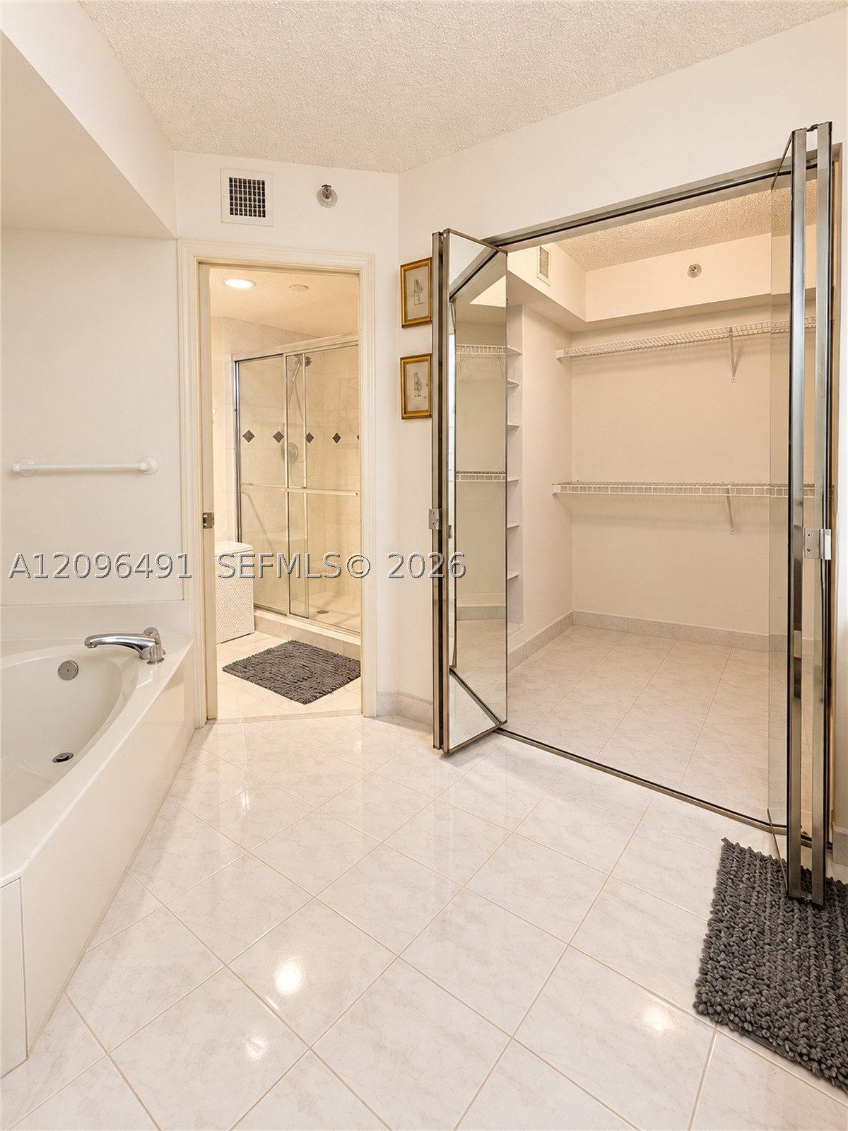 3500 Mystic Pointe Dr #1503, Aventura FL 33180