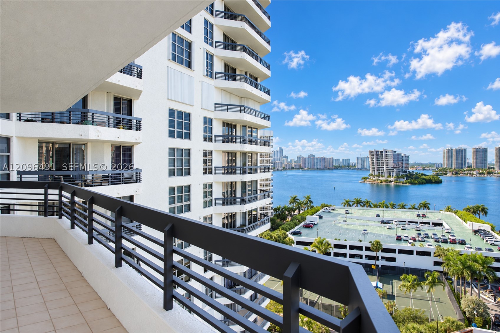 3500 Mystic Pointe Dr #1503, Aventura FL 33180