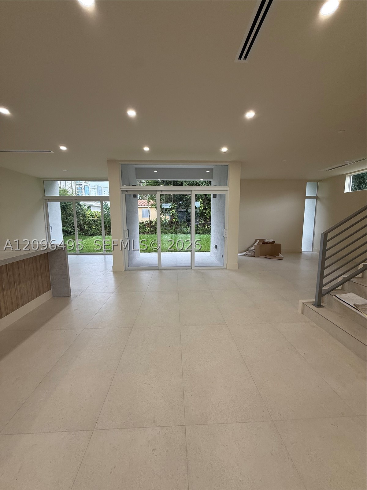 3240 SW 20th St, Miami FL 33145