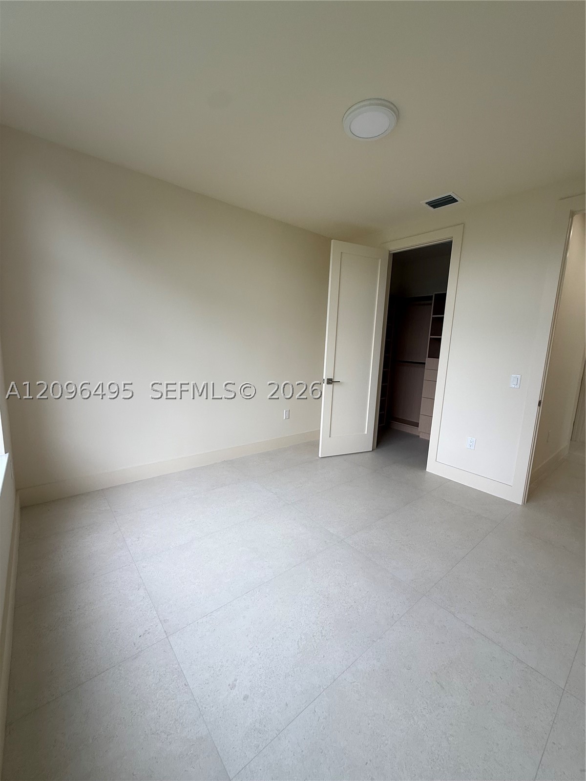 3240 SW 20th St, Miami FL 33145