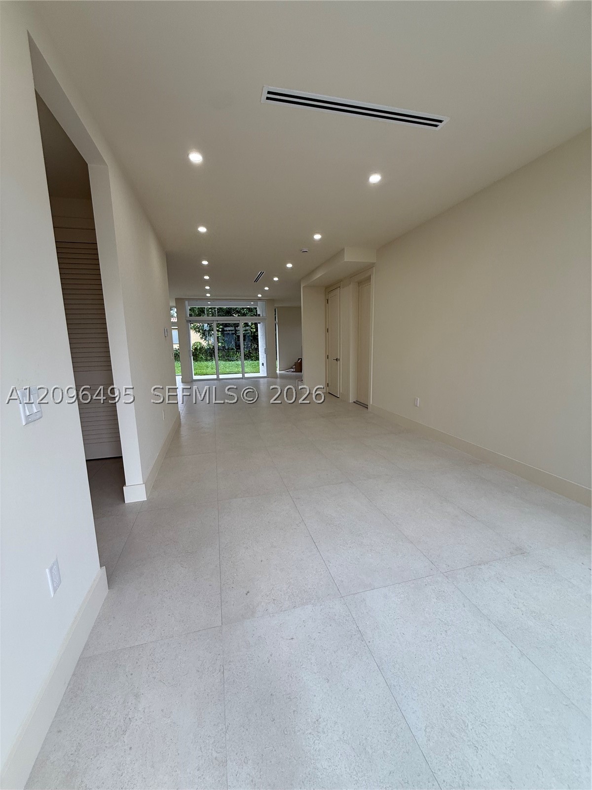 3240 SW 20th St, Miami FL 33145