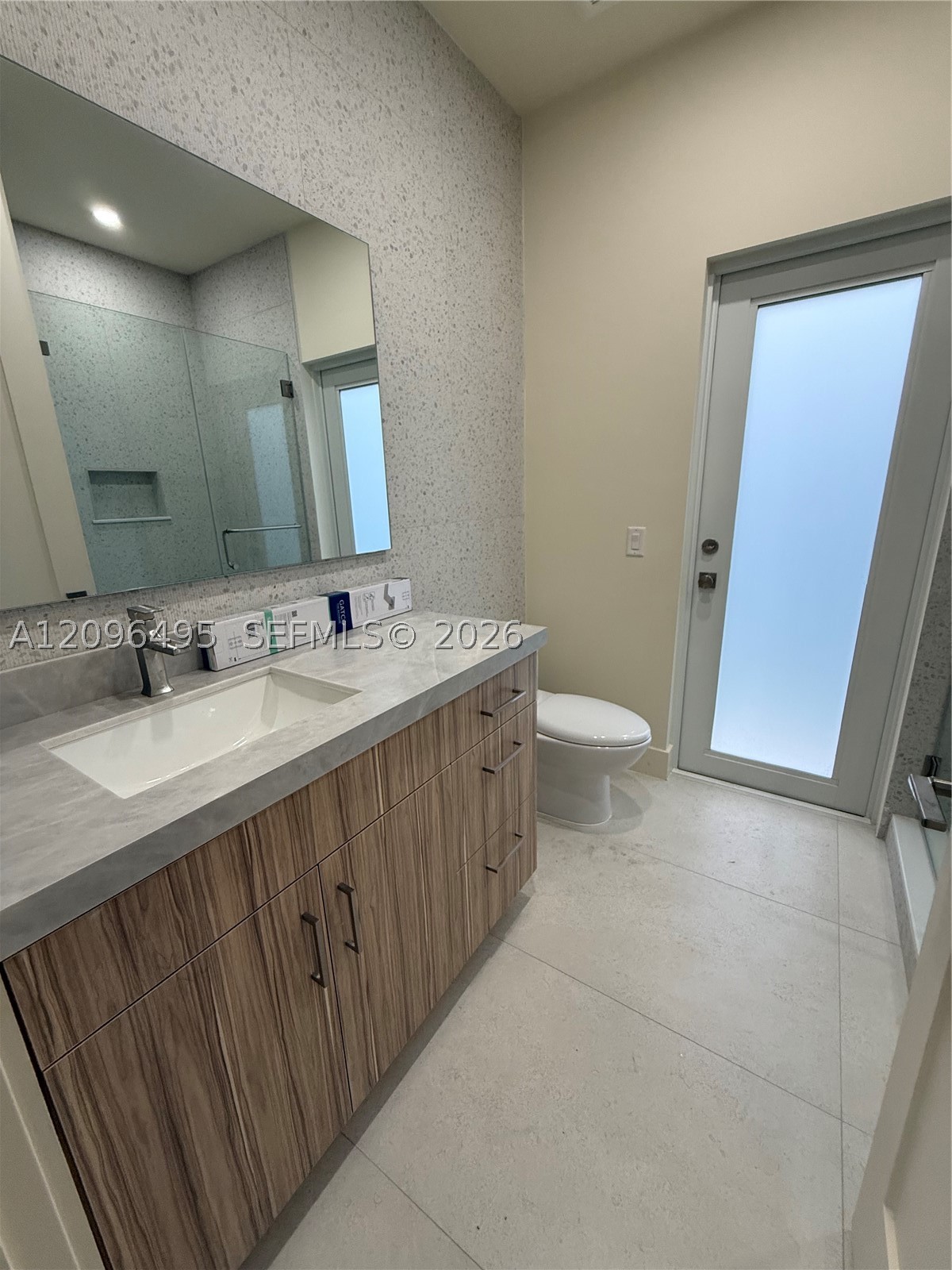 3240 SW 20th St, Miami FL 33145