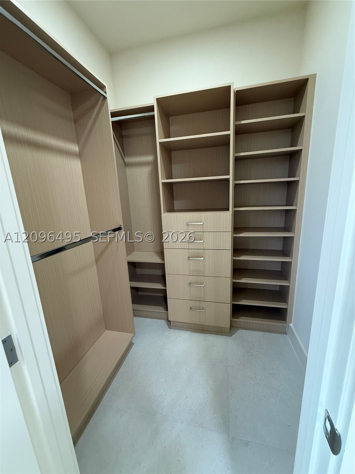 3240 SW 20th St, Miami FL 33145