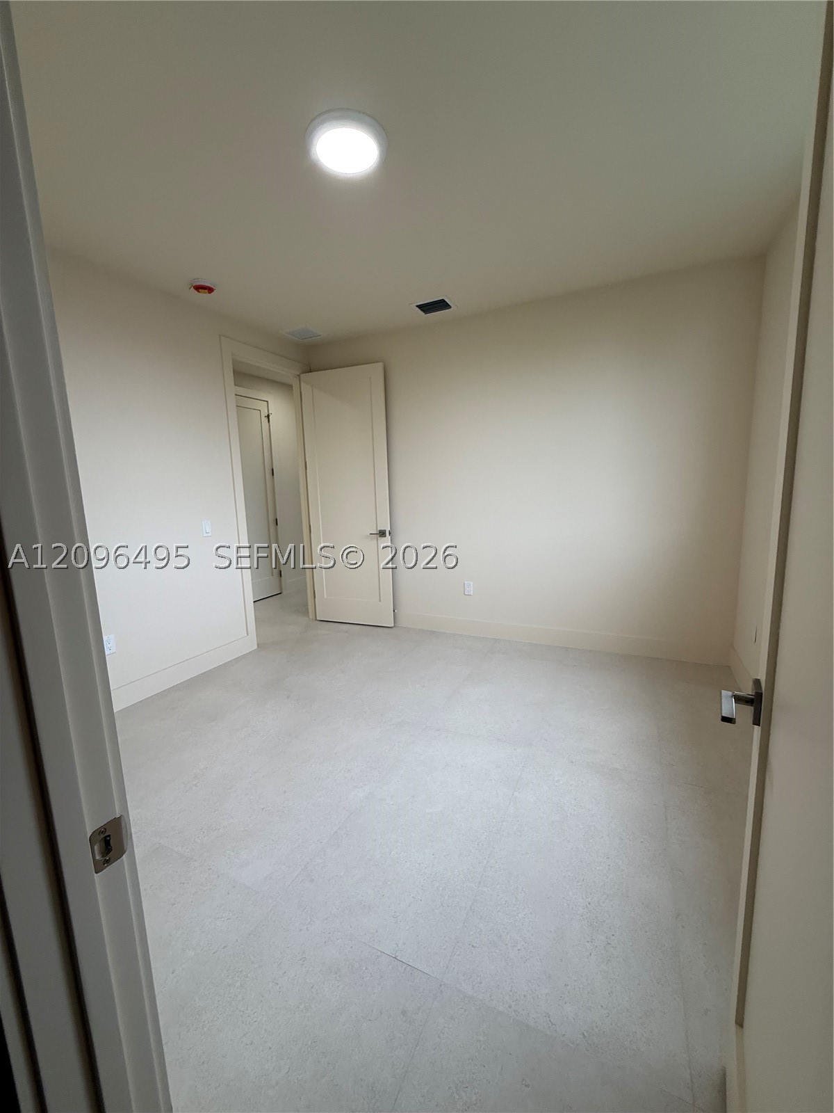 3240 SW 20th St, Miami FL 33145