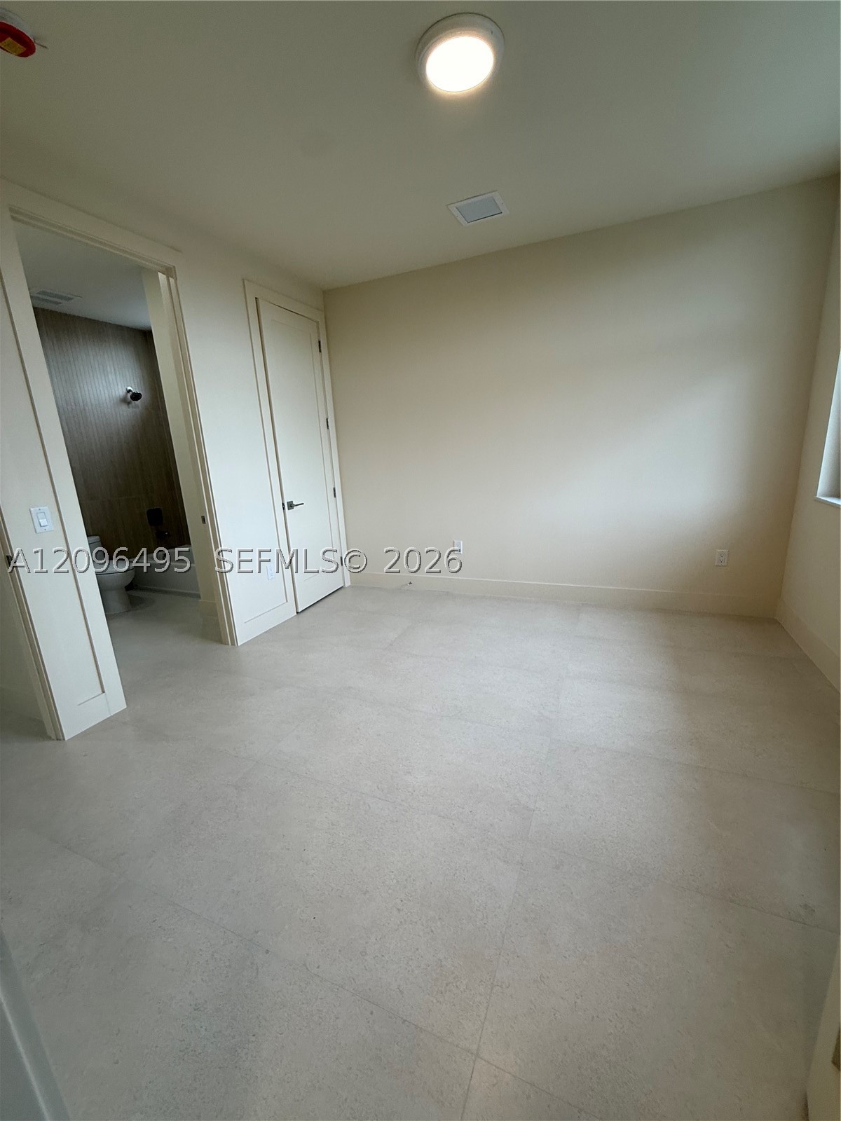 3240 SW 20th St, Miami FL 33145