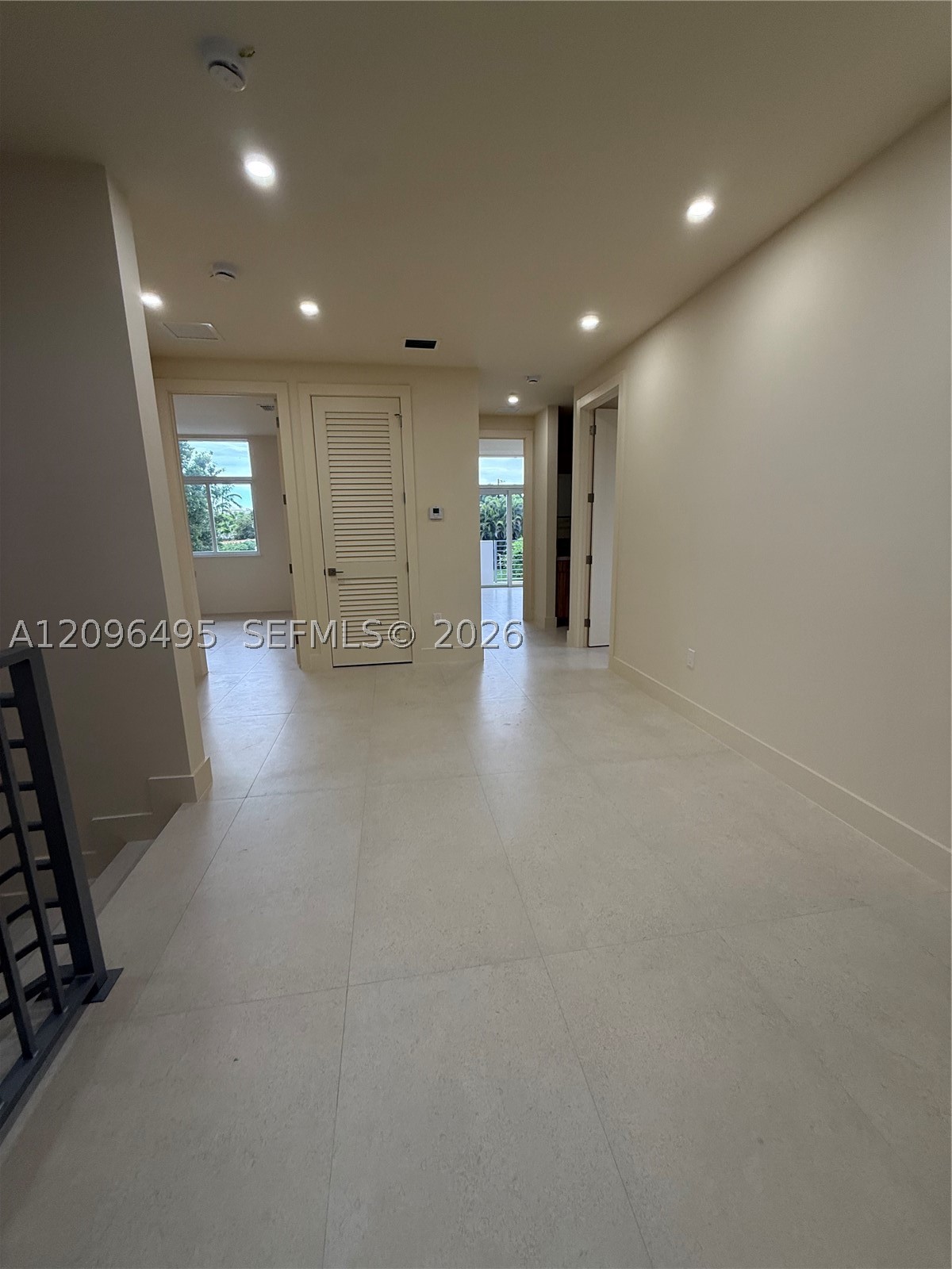 3240 SW 20th St, Miami FL 33145