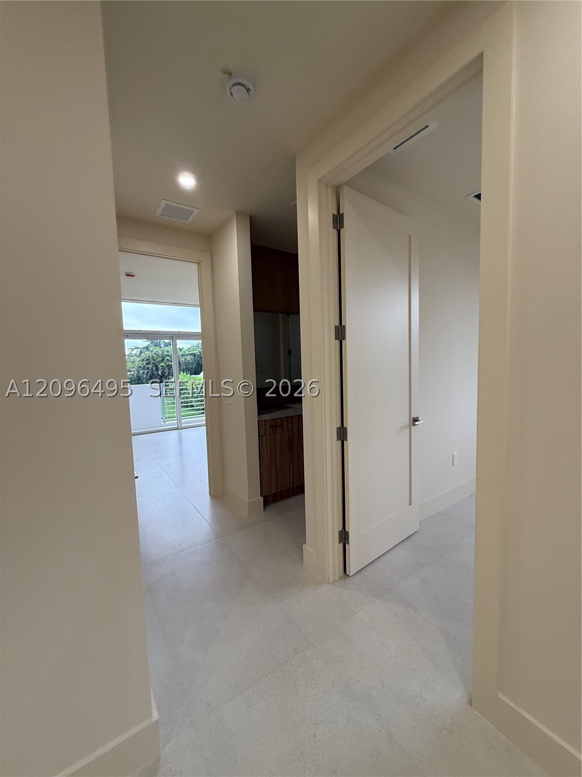 3240 SW 20th St, Miami FL 33145