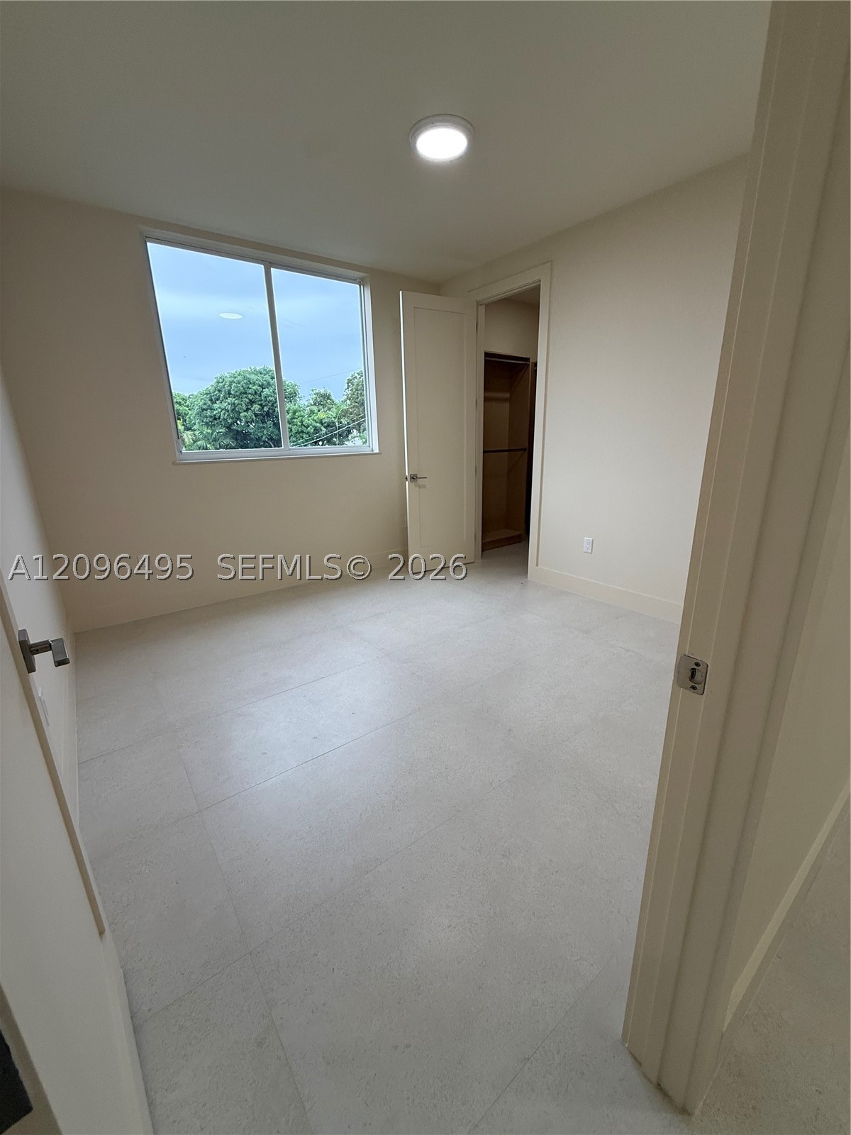 3240 SW 20th St, Miami FL 33145