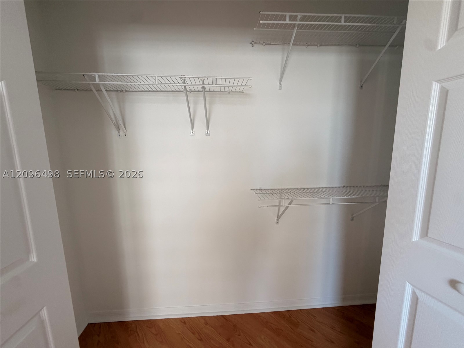 1155 Brickell Bay Dr #2006, Miami FL 33131