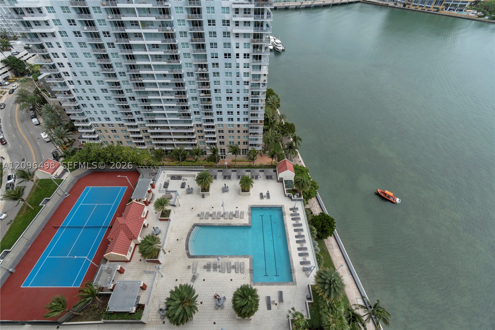 1155 Brickell Bay Dr #2006, Miami FL 33131