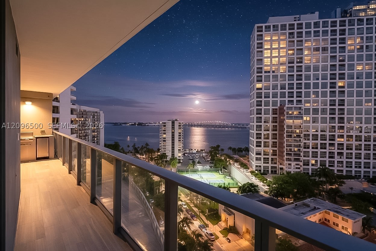 1451 Brickell Ave #1404, Miami FL 33131