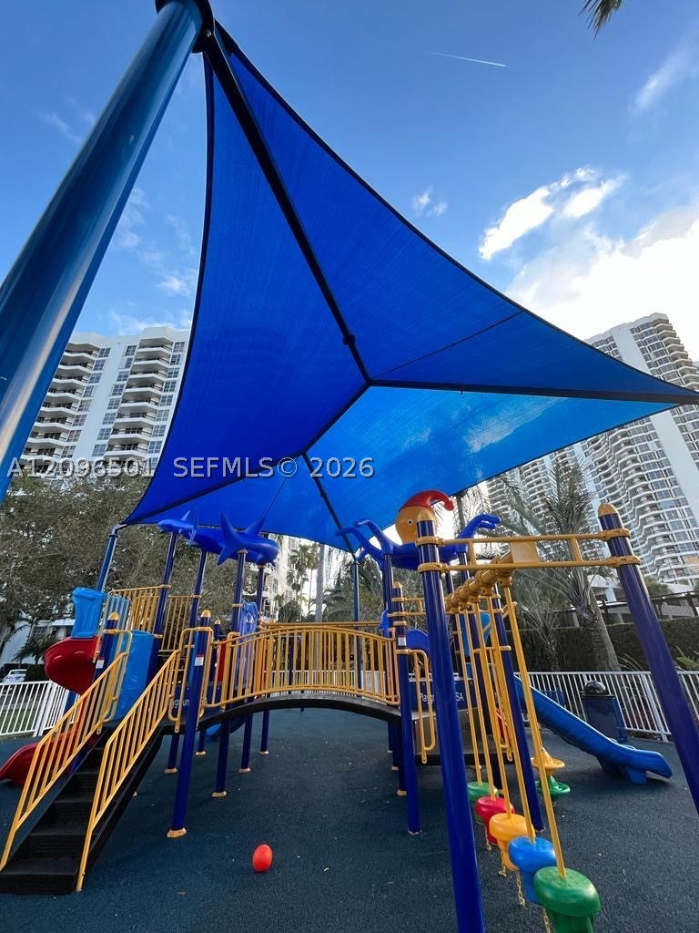 3530 Mystic Pointe Dr #1803, Aventura FL 33180