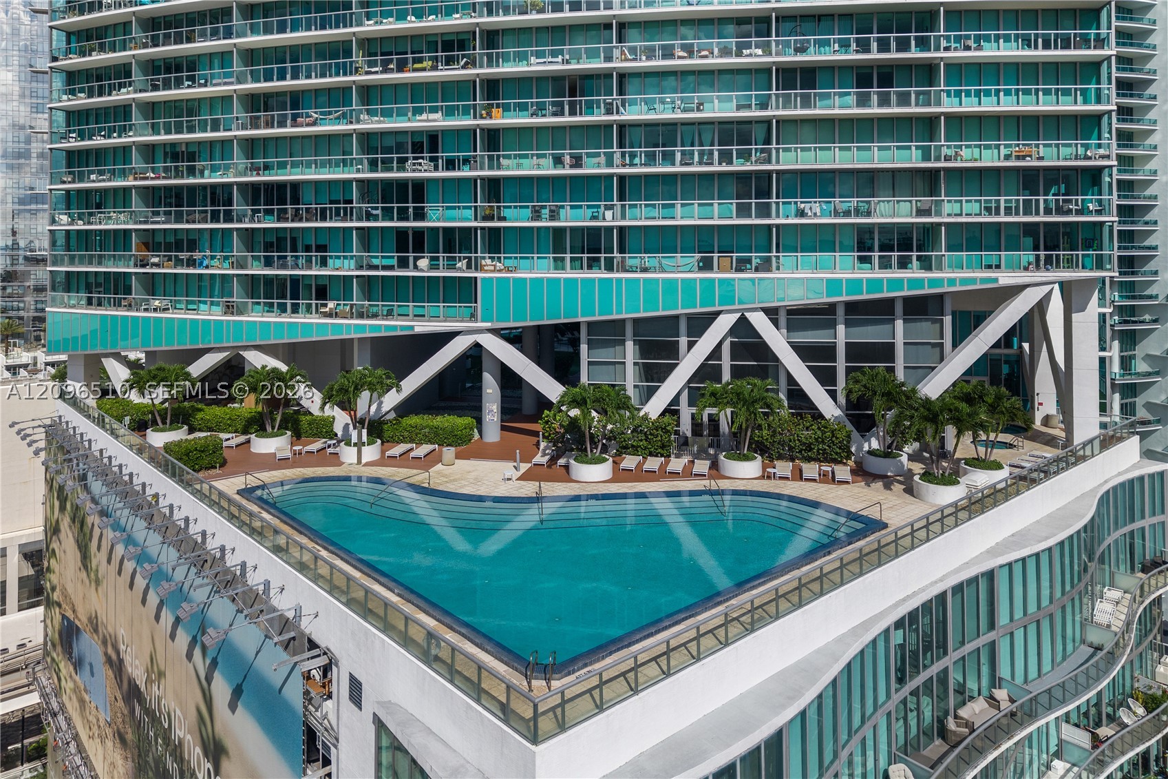 888 Biscayne Blvd #4608, Miami FL 33132
